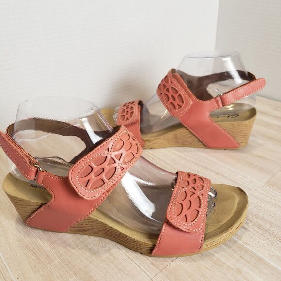 Clarks Alto Anthem Comfort Adjustable Slingback Pink Leather Sandals Size 7.5 - Picture 4 of 8